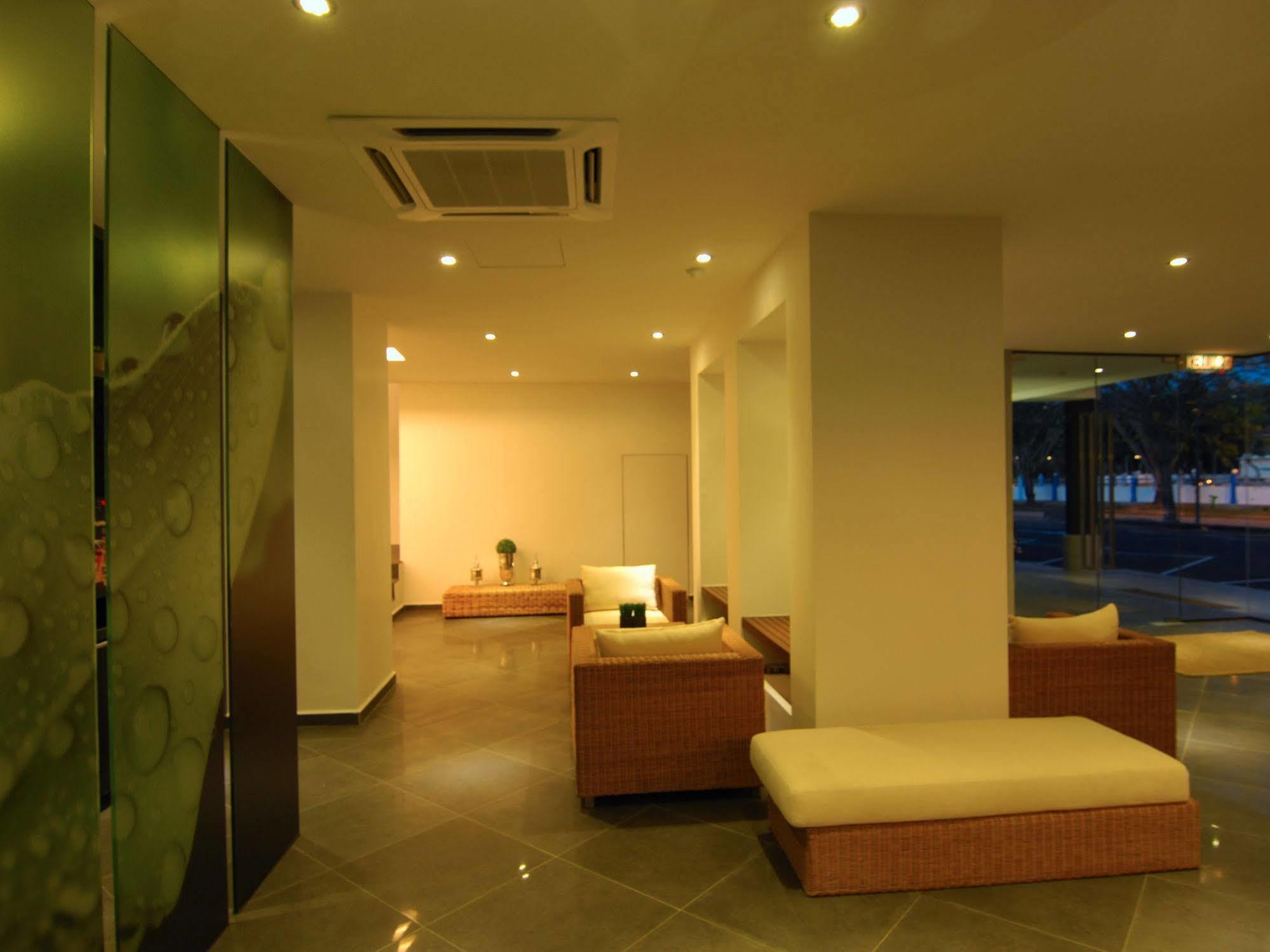 ทีพลัส โฮเทล ซันไก เปตานี Hotel สุไหงเปอตานี ภายนอก รูปภาพ