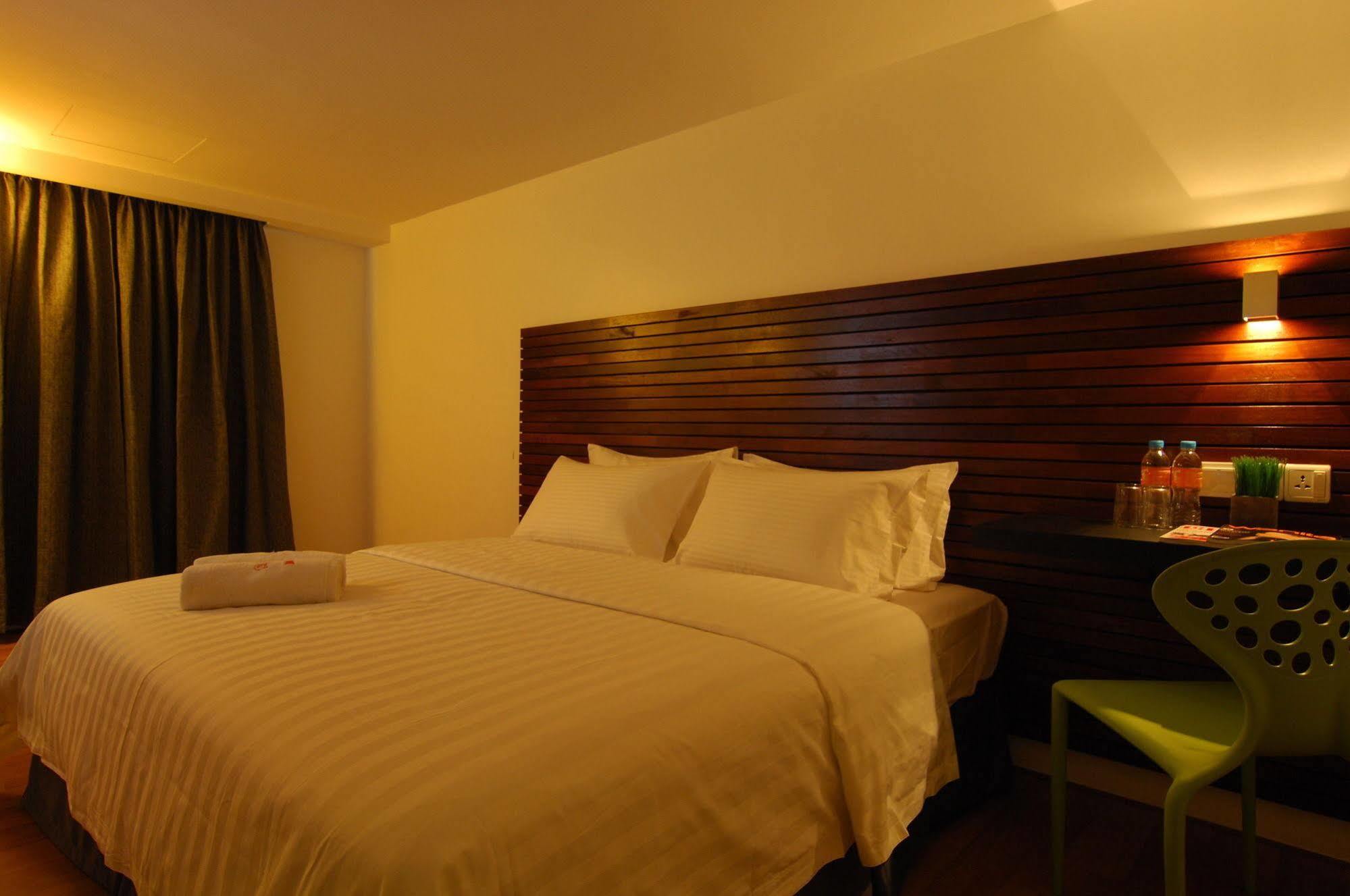 ทีพลัส โฮเทล ซันไก เปตานี Hotel สุไหงเปอตานี ภายนอก รูปภาพ